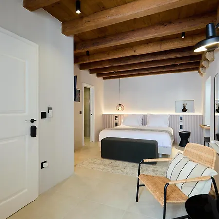 Modern Stone House, Luxury Suites In Dubrovnik Old Town-3