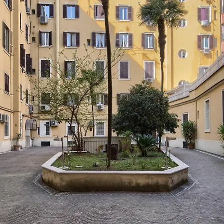 Vatican'S Roof-3