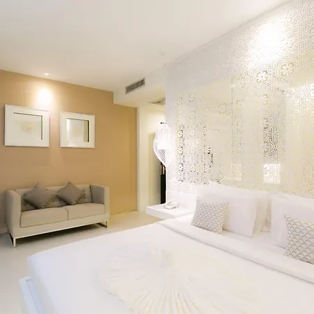 The House Patong-2