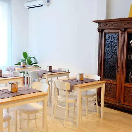 Hostmate - Milano - Vespri Siciliani-3
