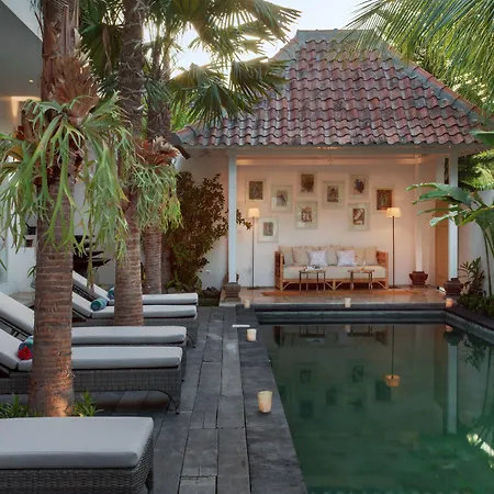 Room & Vespa 4 - Central Seminyak Near Beach-2