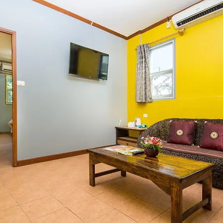 Central Guesthouse-2
