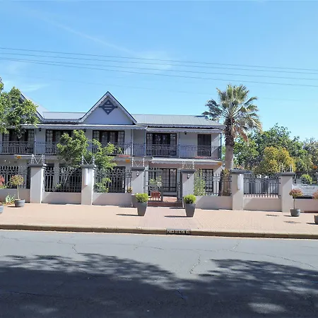 Oakwood Lodge-3