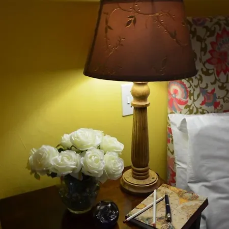 Elizabeth Manor Guest House-3