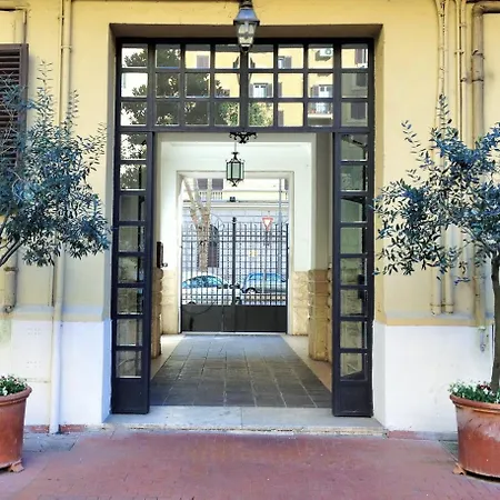 Domo Vaticano Guest House-3