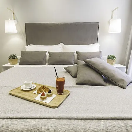 Colonna Luxury Suites-2