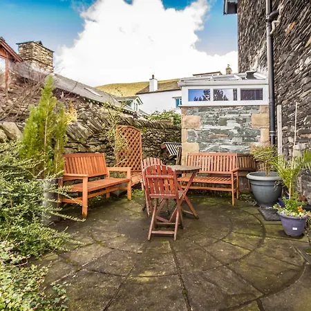 Lyndale Guest House-2