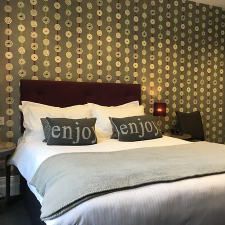 The Hideaway At Windermere (Adults Only)-2
