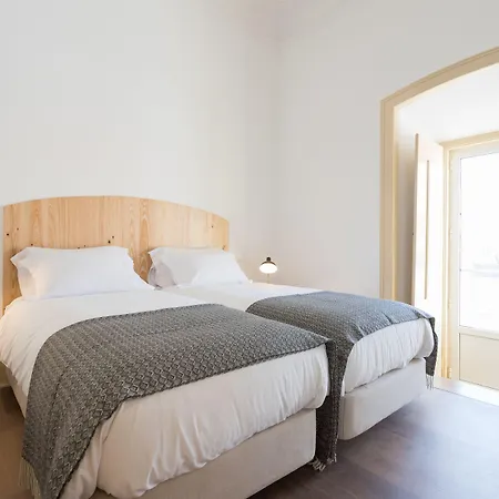 Principe Real Guest House-3