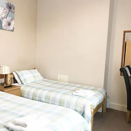 Esk Vale Guest House-3