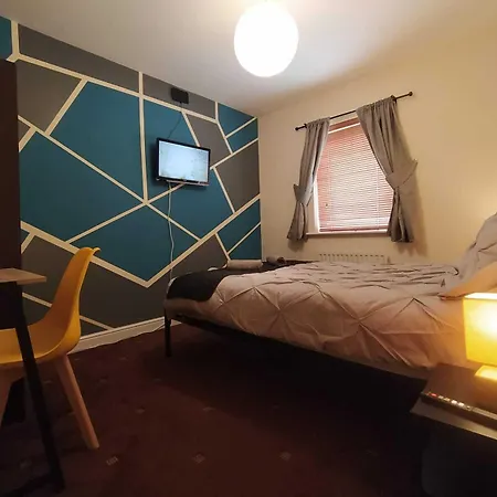 Bankwell Guest House-2