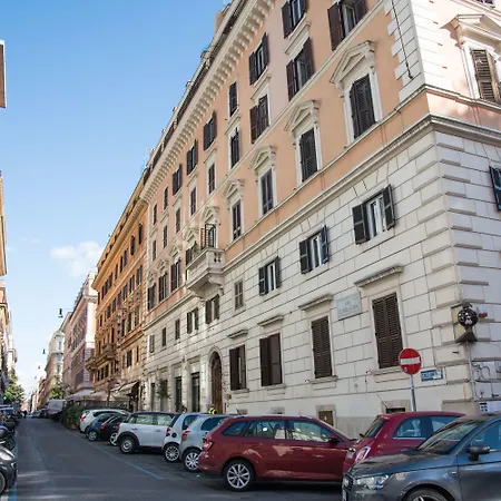 Lombardia40 Luxury Suites-2