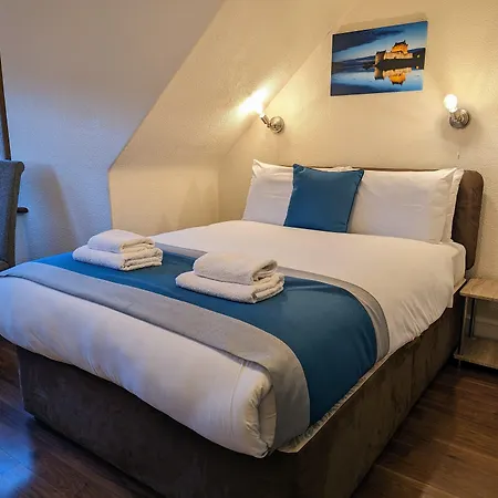 The Coo'S Guest House-2
