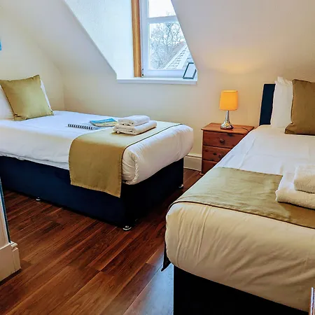 The Coo'S Guest House-2