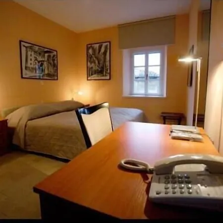 Rooms Toni Palace-3