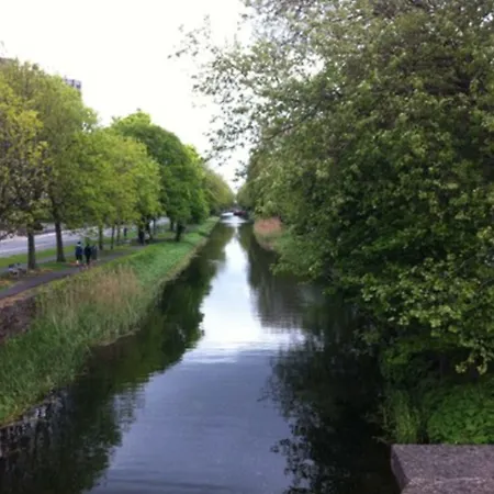 The Leeson Lodge-2