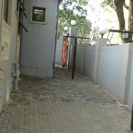 Royal Crown Guesthouse-3