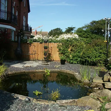 Manor View-3