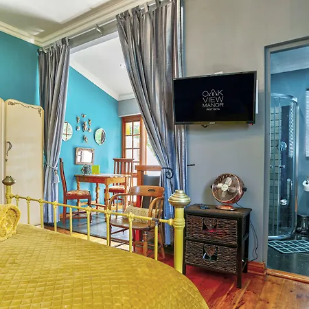 Oak View Manor-3