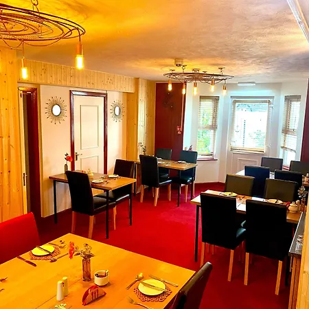 Walkden House-2