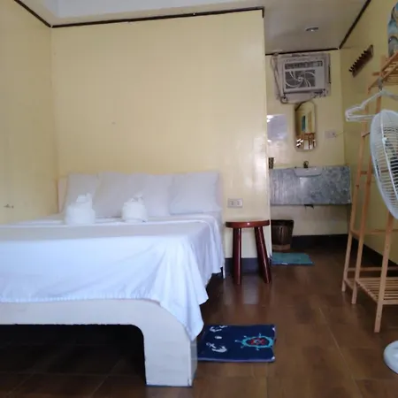 Lola Flor'S Guest House-2