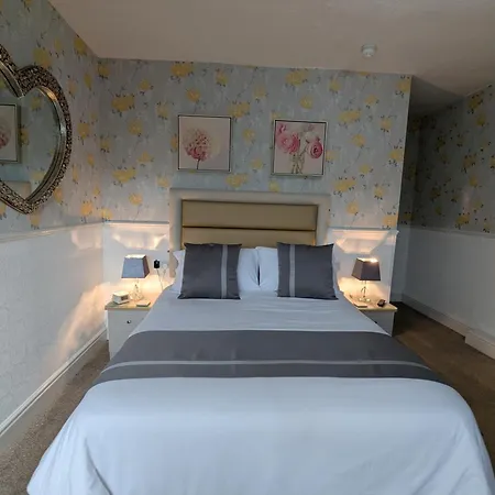Valentine Lodge Over 21 Adult Couples Only-3