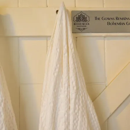 Bohemian Guesthouse - Pretoria-2