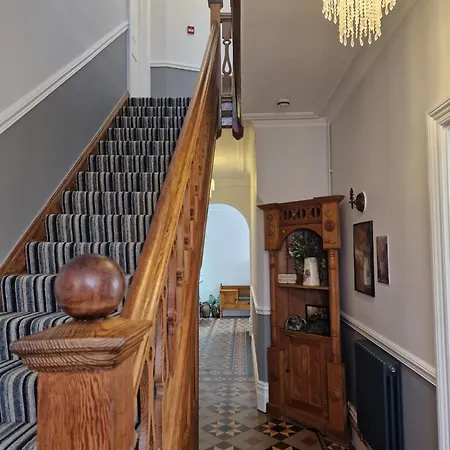 Rivendell Guest House-3