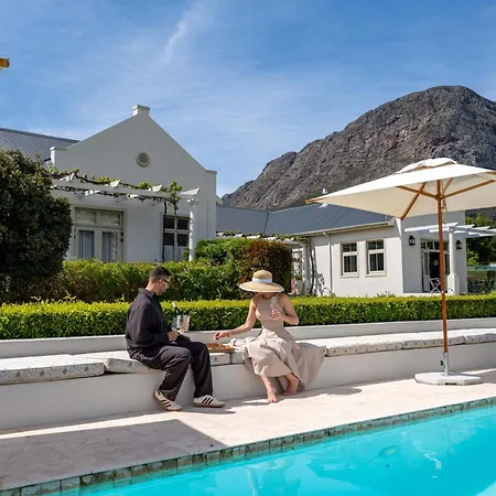 Cape Vue Country House-3