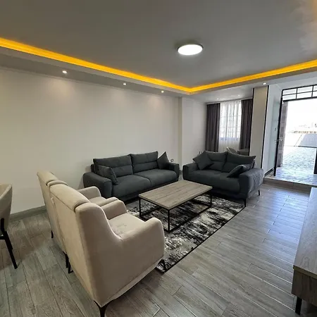 Hammer Luxury Guesthouse-2