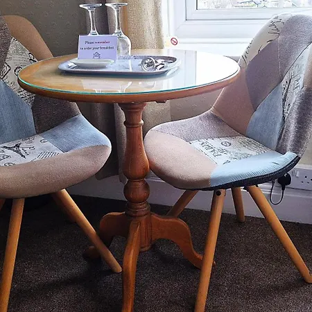 Denehurst Guest House - Adults Only-2