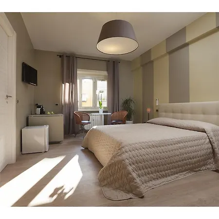 Alex'S Guest House-2