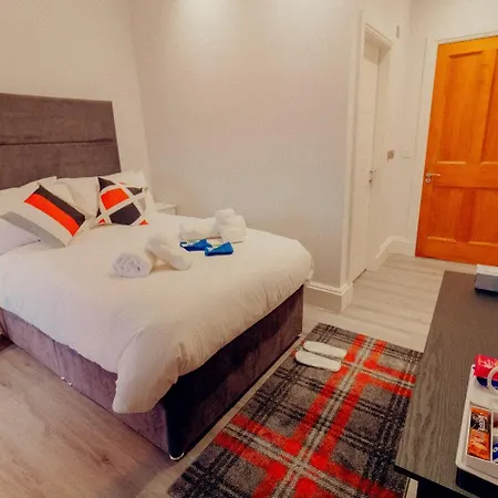 Mayfield Suites-2