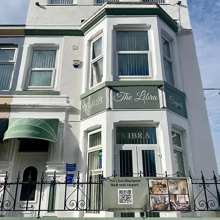 The Libra - Adults Only B&B With Guaranteed Carpark-2