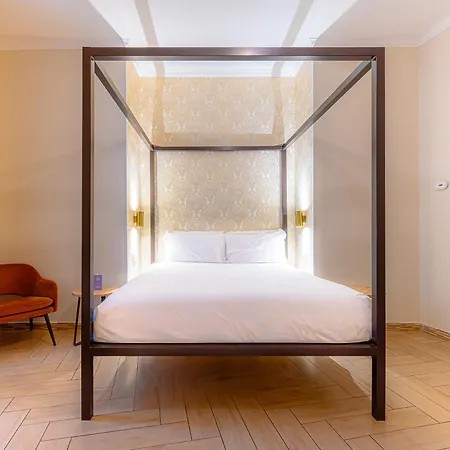 Four Rivers Suites-2