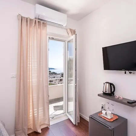 Guest House Nikolina-3