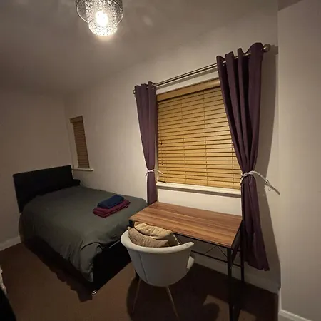 Yardley Lodge-3