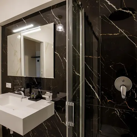 Suites 51-2