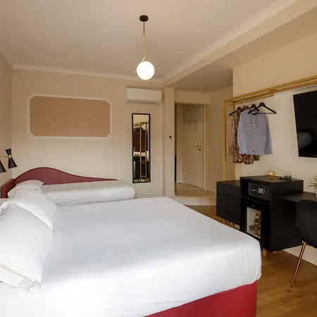 Suites 51-3