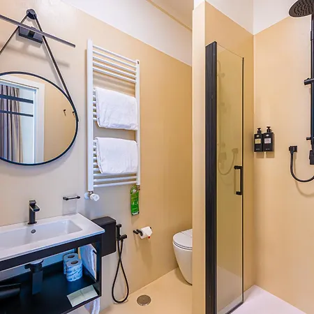 Four Rivers Suites-2
