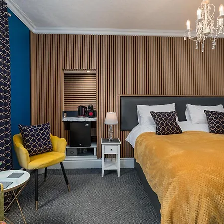 Glenholme Guest House-3