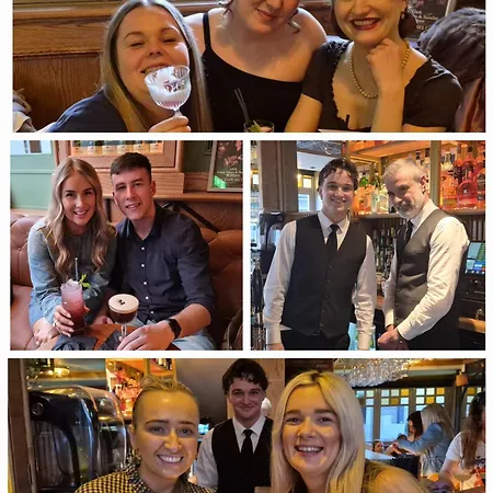 The Tholsel Bar And Townhouse Kilkenny-2