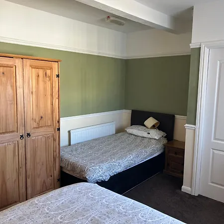White Lodge Guest House-3