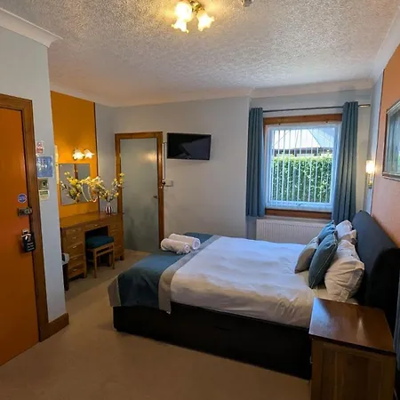 Lyndon Guest House-3
