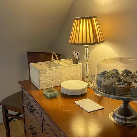 The Redstone Guesthouse-3