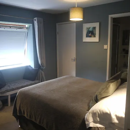 Skyline Guesthouse Newquay-3