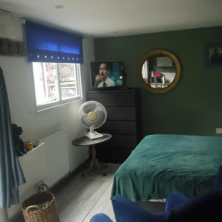 Skyline Guesthouse Newquay-2