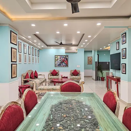 Rivelle Boutique Stays - Stay Beautifully-3
