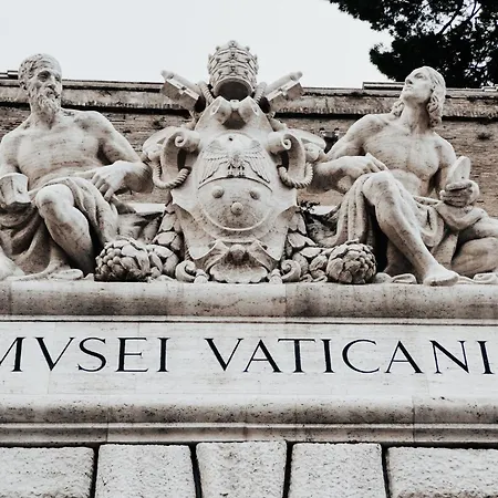 Vatican Vittoria Suites - Urban Garden - Rooms - Vatican Museum-3