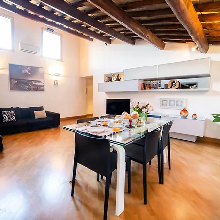 Splendor Suite Rome - Suites & Apartments-2